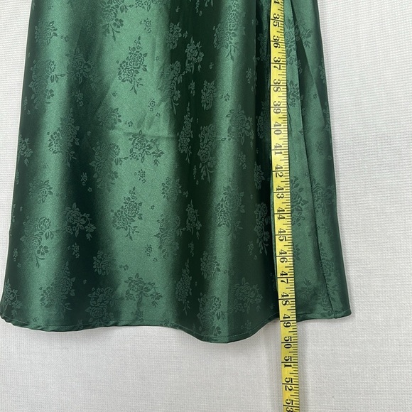 Inspired Hearts Cowl Neck Floral Midi emerald green Dress Size XL - Picture 11 of 11